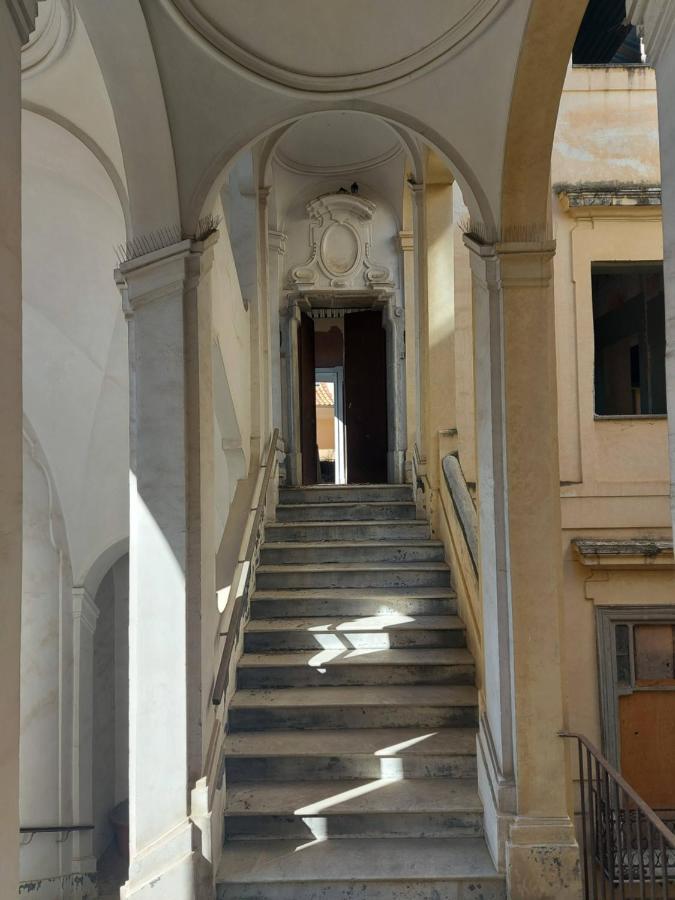 Salerno Experience Hostel ภายนอก รูปภาพ