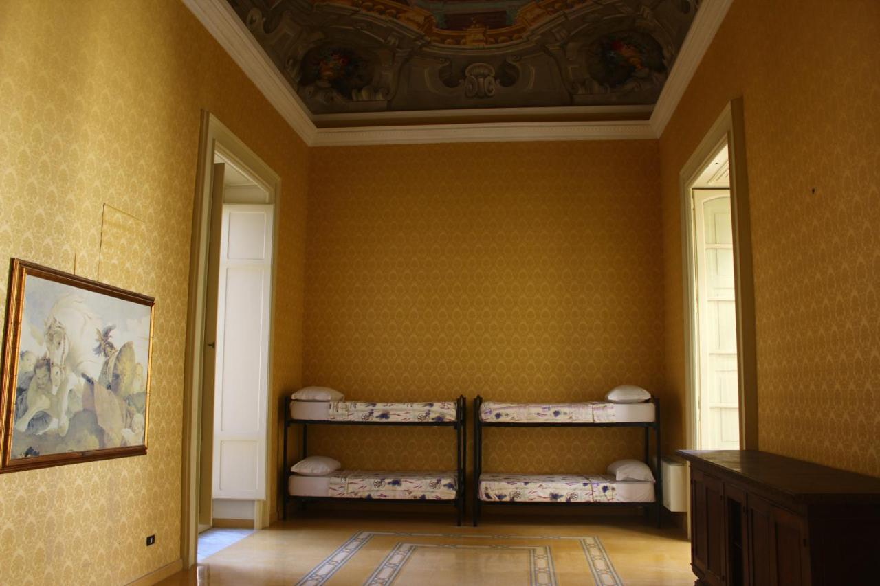Salerno Experience Hostel ภายนอก รูปภาพ