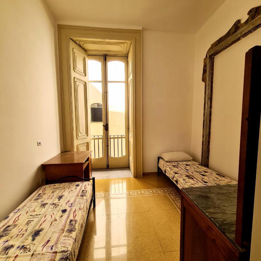 Salerno Experience Hostel ภายนอก รูปภาพ