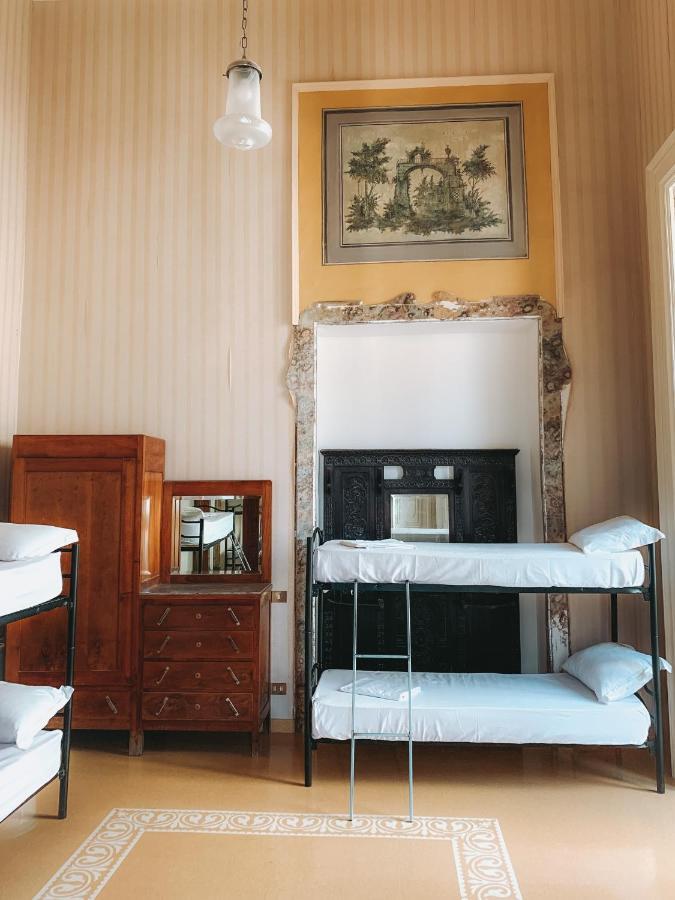 Salerno Experience Hostel ภายนอก รูปภาพ