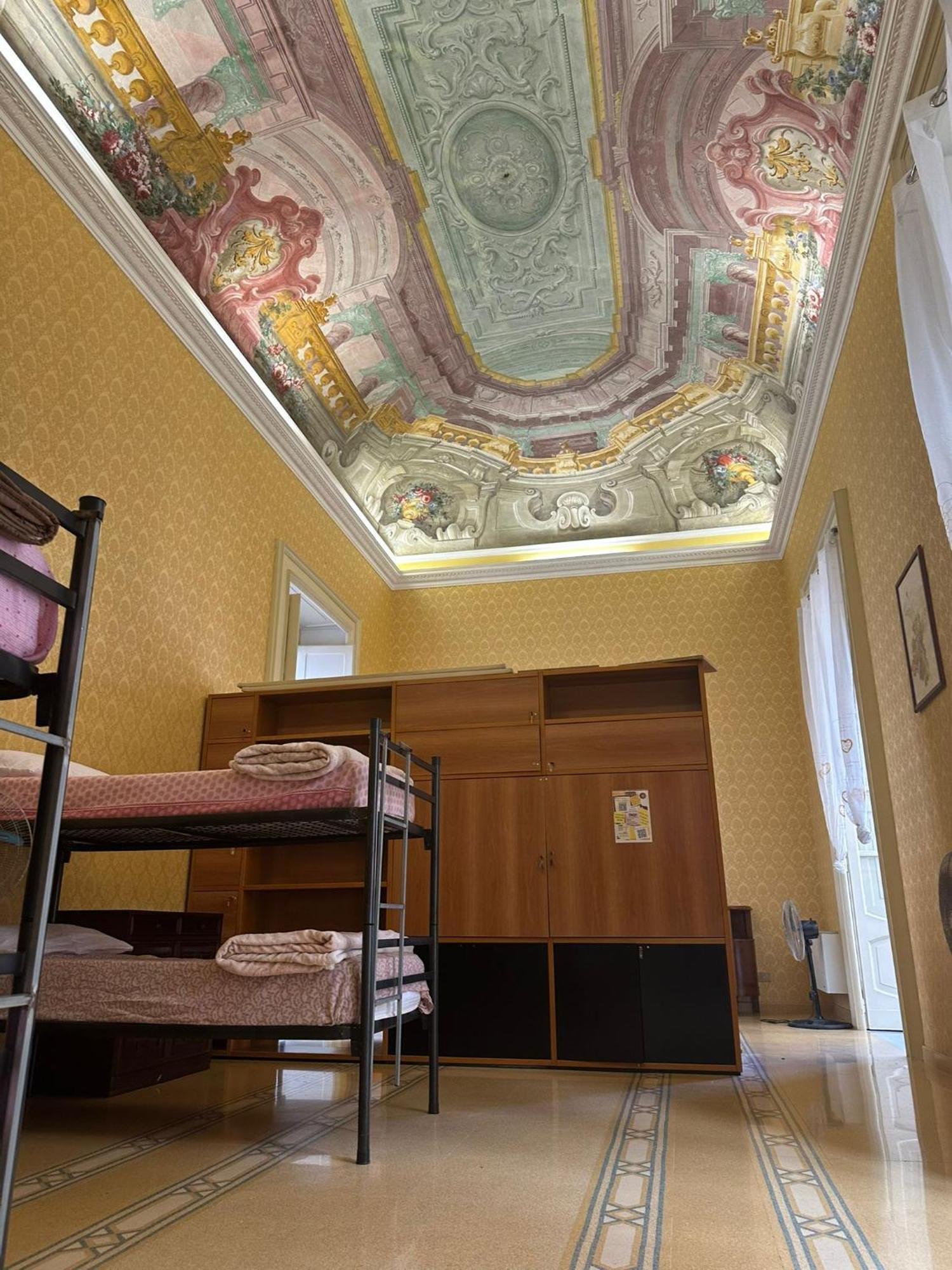 Salerno Experience Hostel ภายนอก รูปภาพ