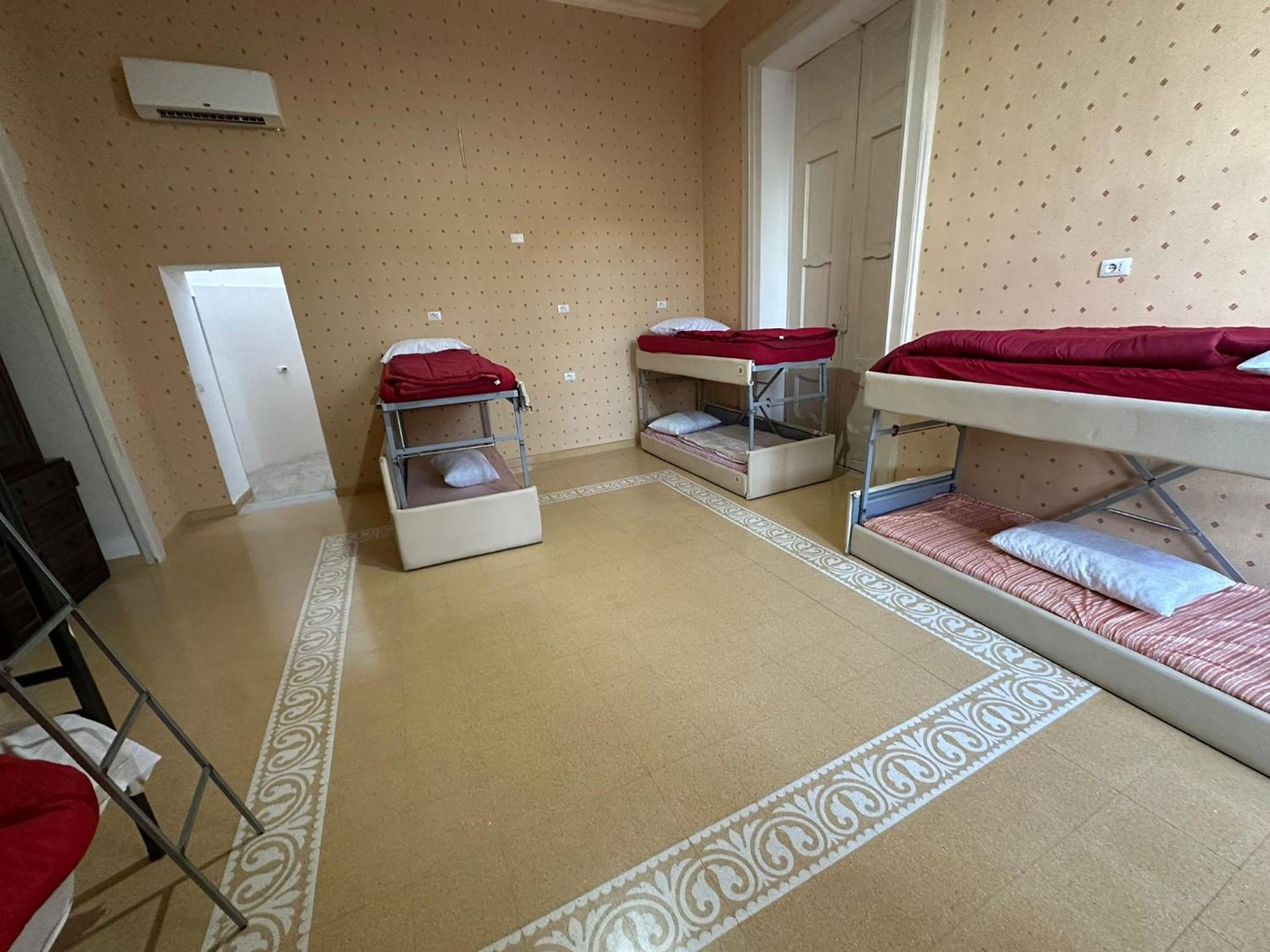Salerno Experience Hostel ภายนอก รูปภาพ